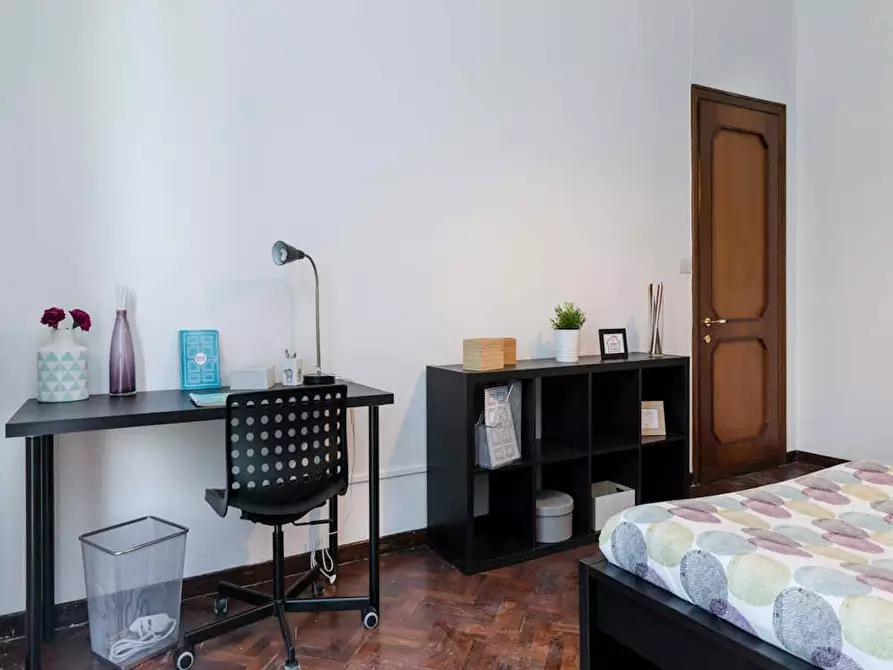 Immagine 6 di Camera in affitto  in Viale Giovanni Vicini a Bologna