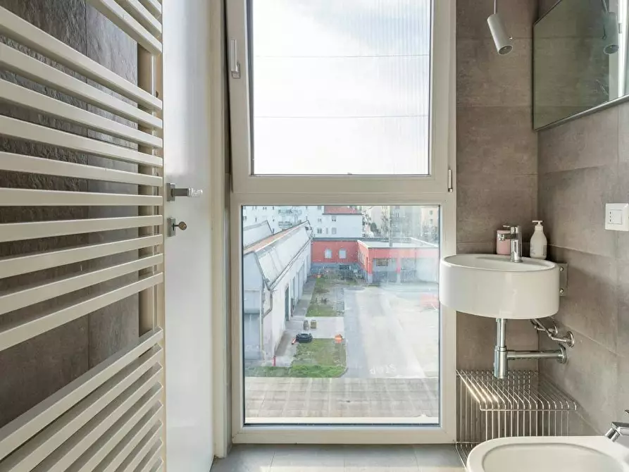 Immagine 6 di Camera in affitto  in Via Pompeo Mariani a Milano