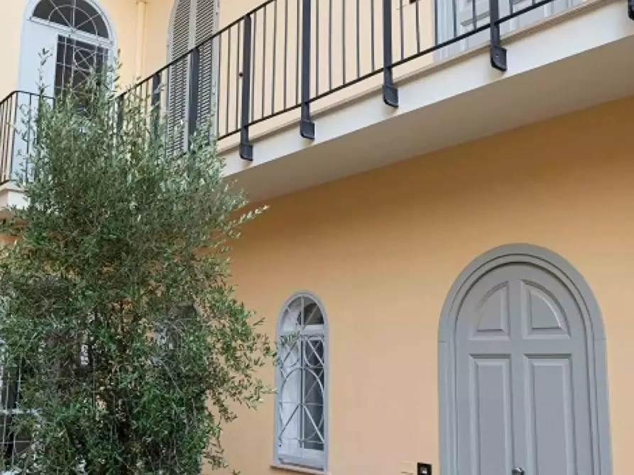 Immagine 5 di Appartamento in affitto  in Via Cavour a Roma