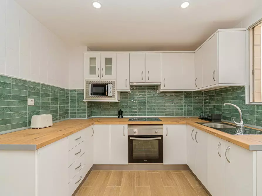 Immagine 9 di Camera in affitto  in Carrer Doctor Ferran a Alicante/Alacant