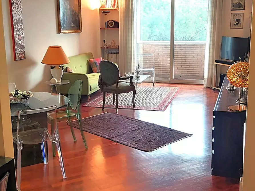 Immagine 2 di Appartamento in affitto  in Viale Pasteur a Roma