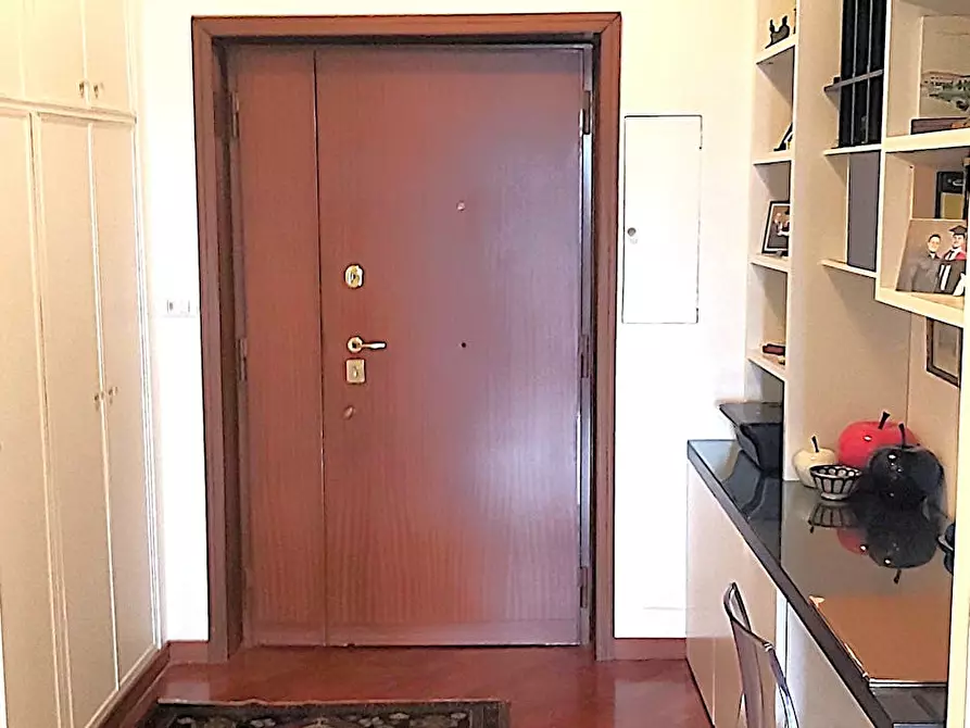 Immagine 8 di Appartamento in affitto  in Viale Pasteur a Roma