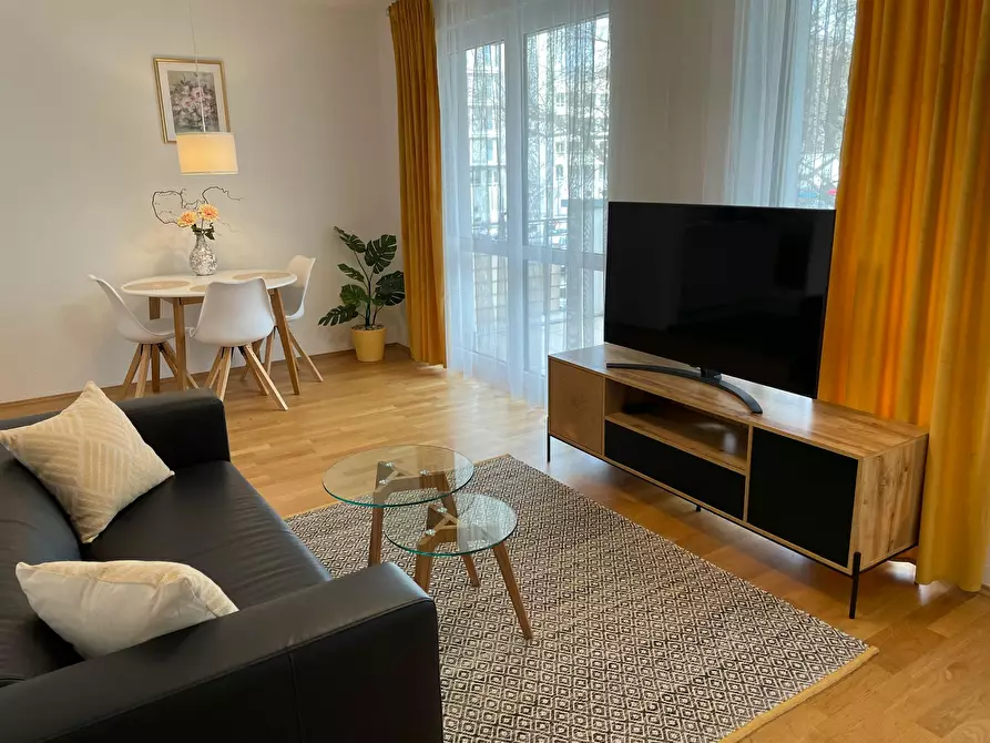 Immagine 4 di Appartamento in affitto  in Zähringerstraße a Wiesbaden