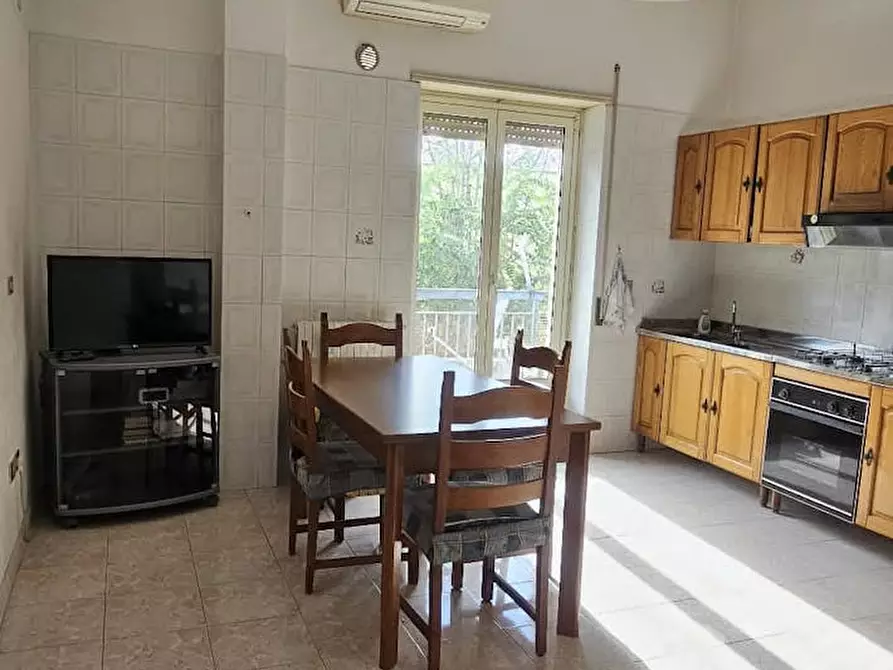 Immagine 1 di Camera in affitto  in Via Aurora a Reggio Di Calabria