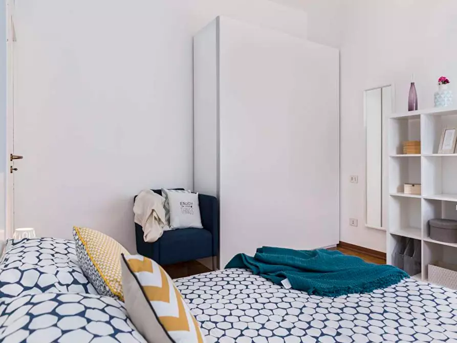 Immagine 5 di Camera in affitto  in Via Delle Betulle a Milano