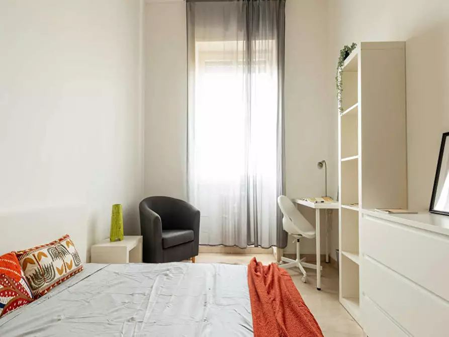 Immagine 5 di Camera in affitto  in Corso San Gottardo a Milano
