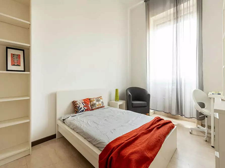 Immagine 4 di Camera in affitto  in Corso San Gottardo a Milano
