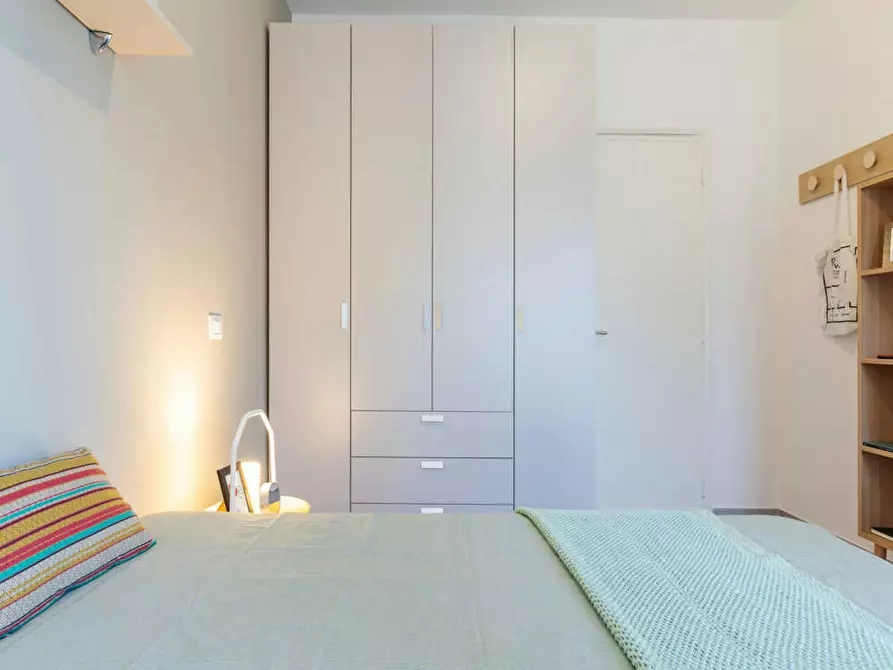 Immagine 1 di Camera in affitto  in Via Eugenio Torelli Viollier a Roma