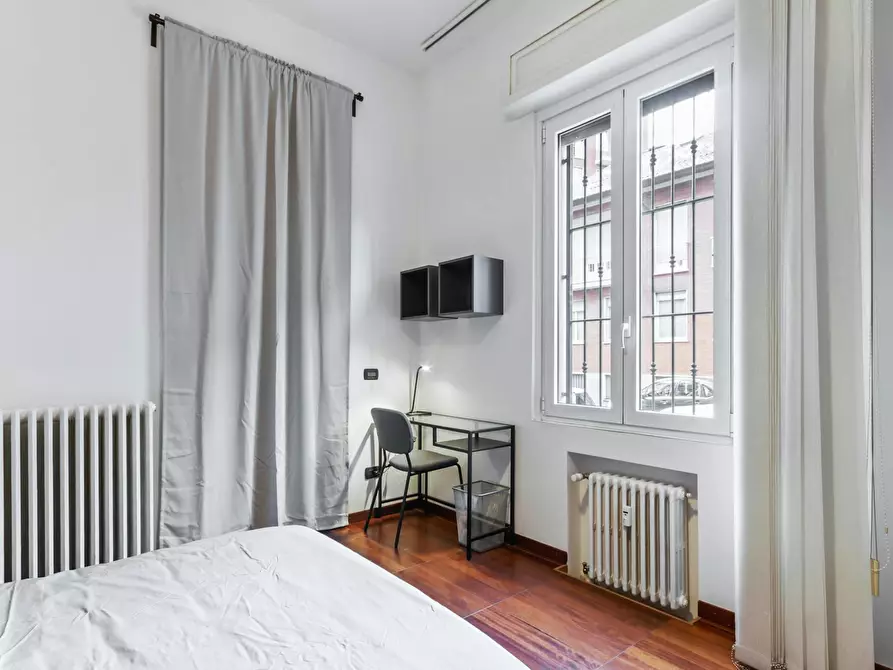 Immagine 2 di Camera in affitto  in Via Giuseppe Massarenti a Milano