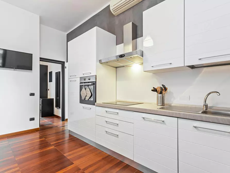 Immagine 10 di Camera in affitto  in Via Giuseppe Massarenti a Milano