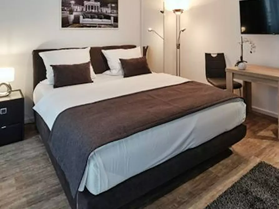 Immagine 4 di Appartamento in affitto  in Brunnenstraße a Berlin