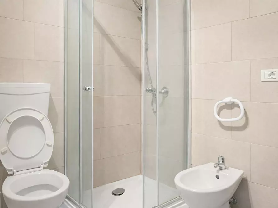 Immagine 8 di Camera in affitto  in Viale Giuseppe Barilli Quirico Filopanti a Bologna