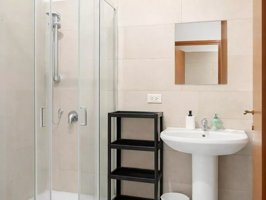 Immagine 9 di Camera in affitto  in Viale Giuseppe Barilli Quirico Filopanti a Bologna