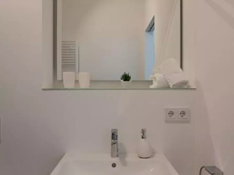 Immagine 7 di Appartamento in affitto  in Brunnenstraße a Berlin