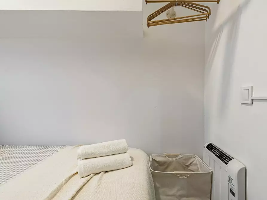 Immagine 5 di Camera in affitto  in Carrer de Còrsega a Barcelona