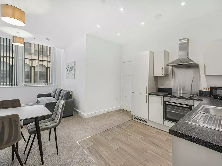 Immagine 5 di Appartamento in affitto  in Union Court a 