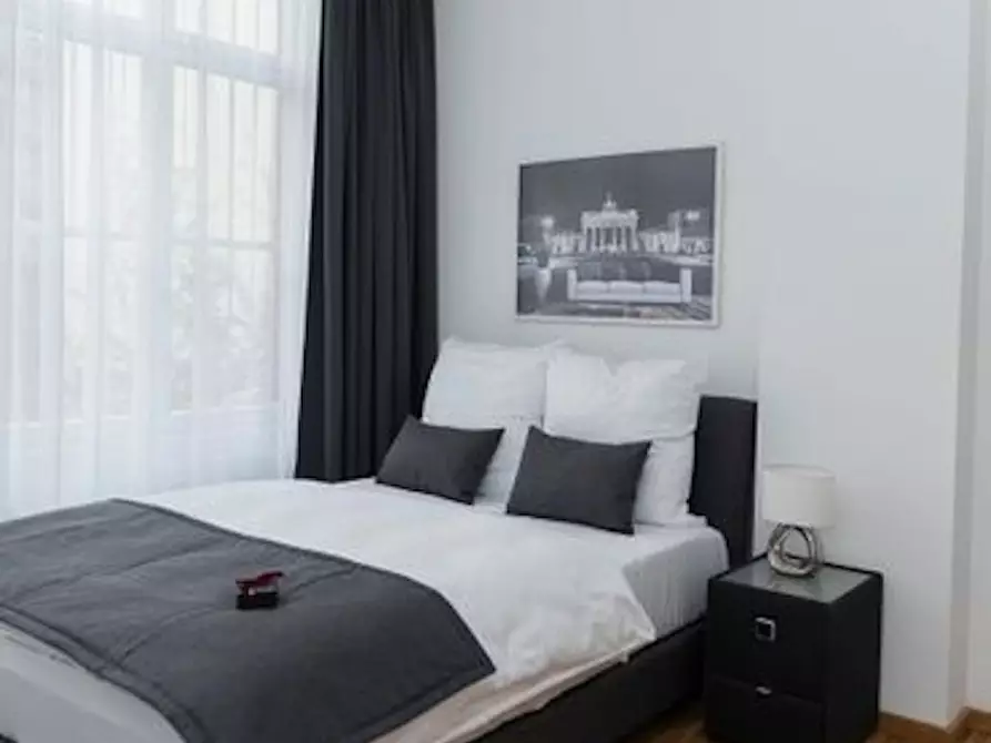 Immagine 2 di Appartamento in affitto  in Brunnenstraße a Berlin