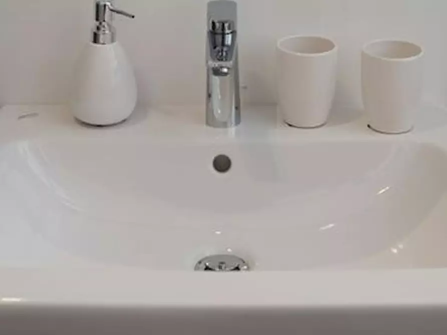 Immagine 9 di Appartamento in affitto  in Brunnenstraße a Berlin