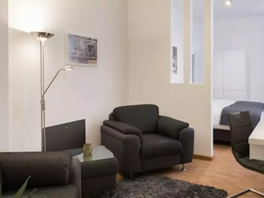 Immagine 4 di Appartamento in affitto  in Brunnenstraße a Berlin