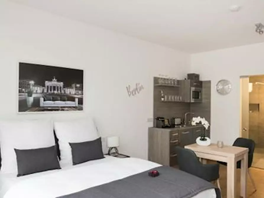 Immagine 1 di Appartamento in affitto  in Brunnenstraße a Berlin