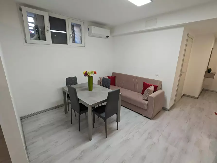 Immagine 8 di Camera in affitto  in Via Privata Claudia a Milano