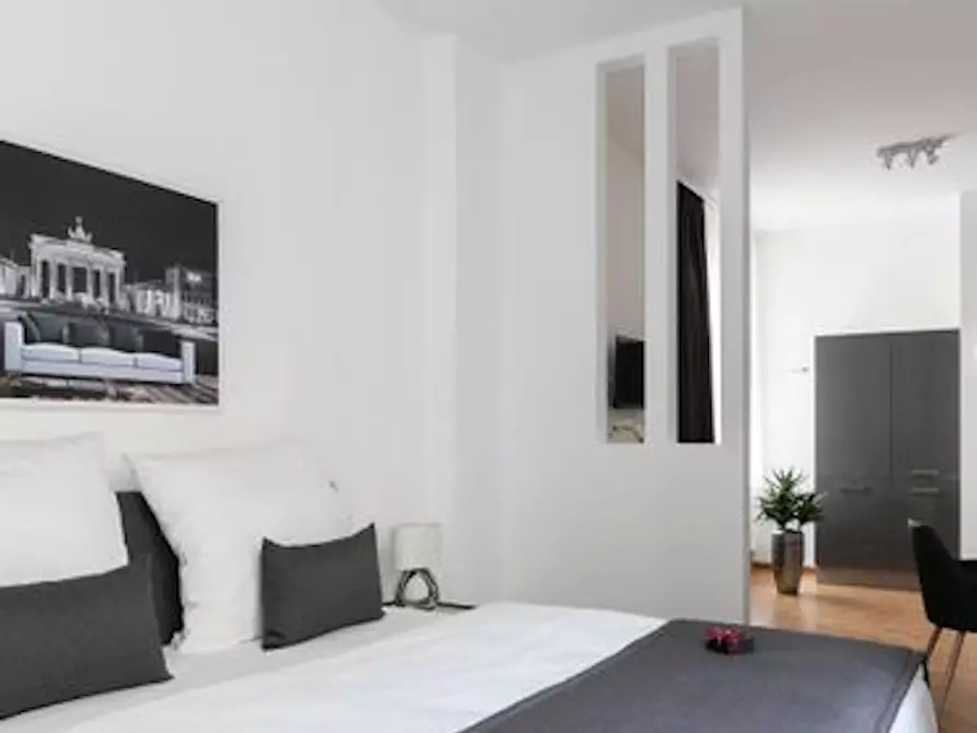 Immagine 5 di Appartamento in affitto  in Brunnenstraße a Berlin
