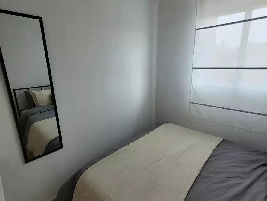 Immagine 3 di Camera in affitto  in Carrer Santa Anna a Catarroja