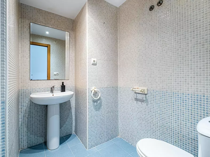 Immagine 7 di Camera in affitto  in Avenida de Aguilera a Alicante/Alacant