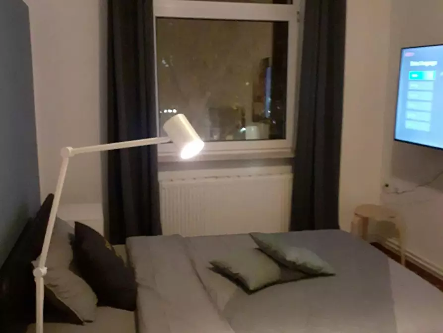 Immagine 3 di Camera in affitto  in Mainzer Landstraße a Frankfurt am Main