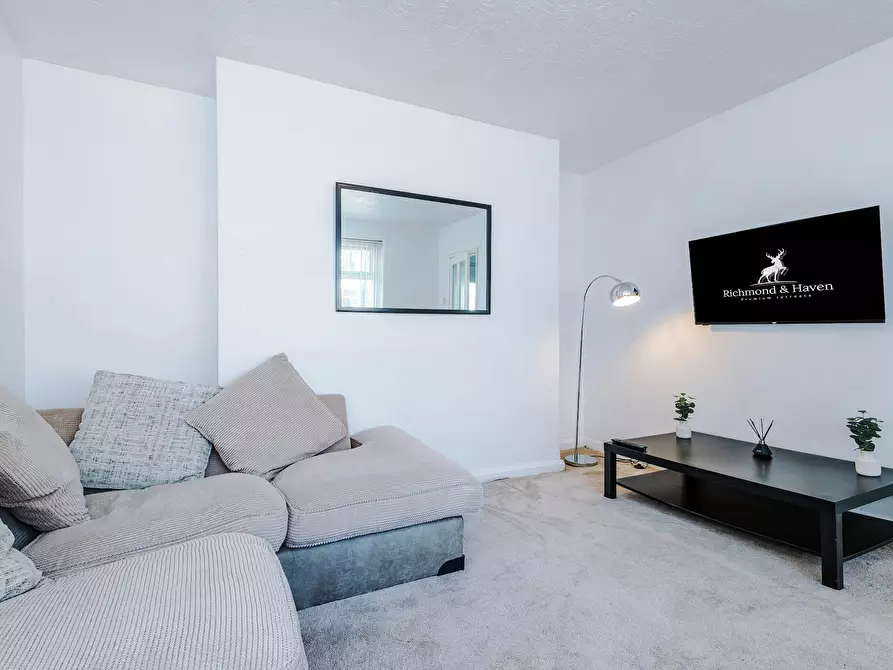 Immagine 6 di Casa indipendente in affitto  in Bertie Street a Queensbury