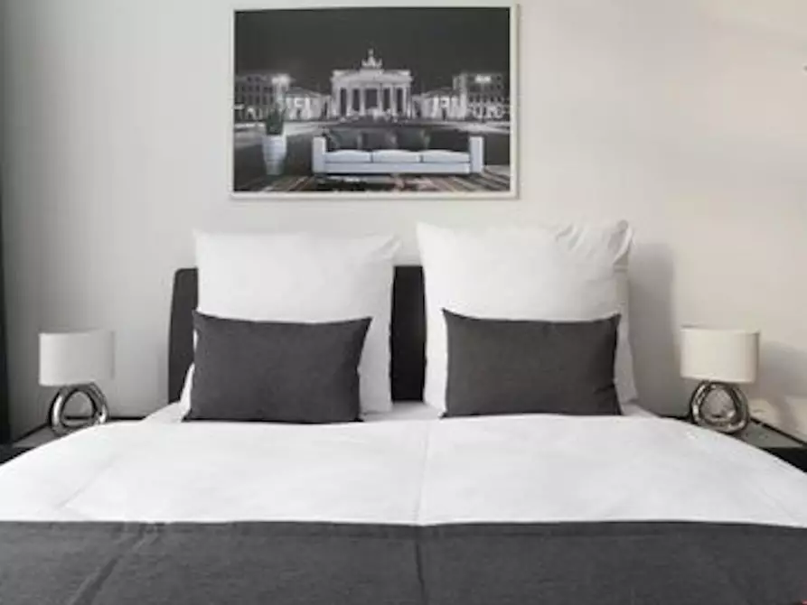 Immagine 5 di Appartamento in affitto  in Brunnenstraße a Berlin