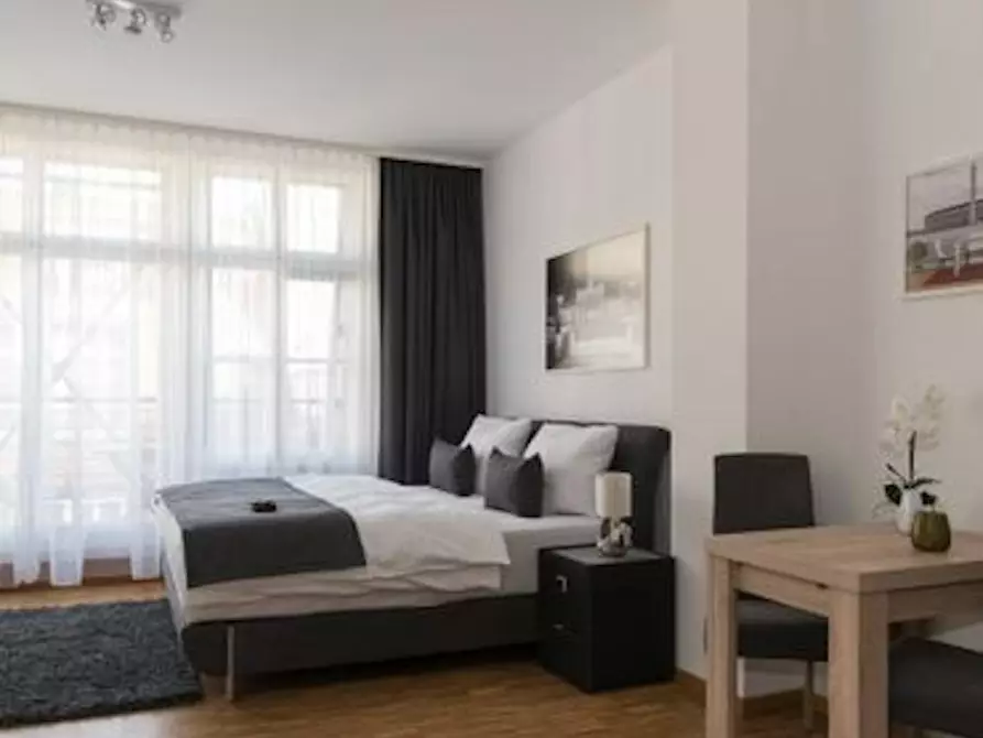 Immagine 4 di Appartamento in affitto  in Brunnenstraße a Berlin