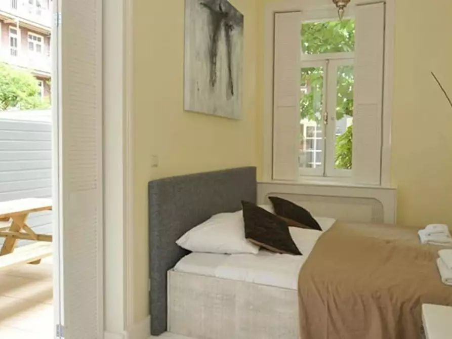 Immagine 5 di Appartamento in affitto  in Derde Kostverlorenkade a Amsterdam