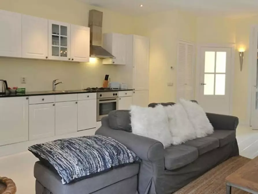 Immagine 2 di Appartamento in affitto  in Derde Kostverlorenkade a Amsterdam