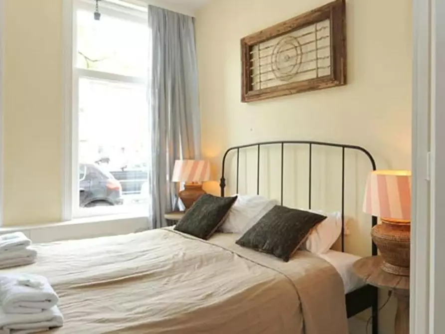 Immagine 4 di Appartamento in affitto  in Derde Kostverlorenkade a Amsterdam