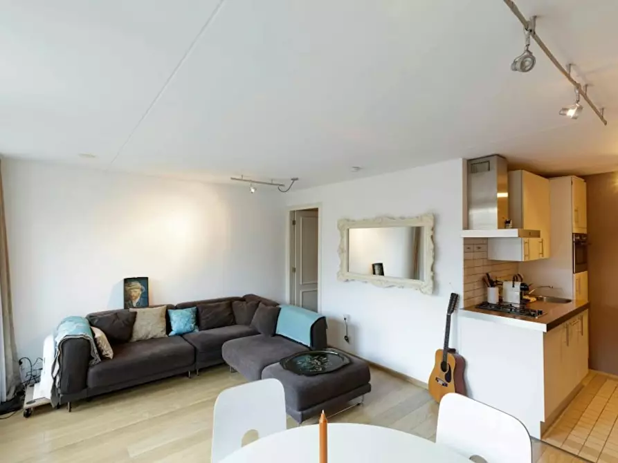 Immagine 2 di Appartamento in affitto  in Zieseniskade a Amsterdam