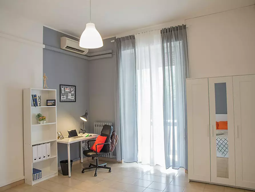 Immagine 4 di Camera in affitto  in Piazza San Francesco D'Assisi a Foggia