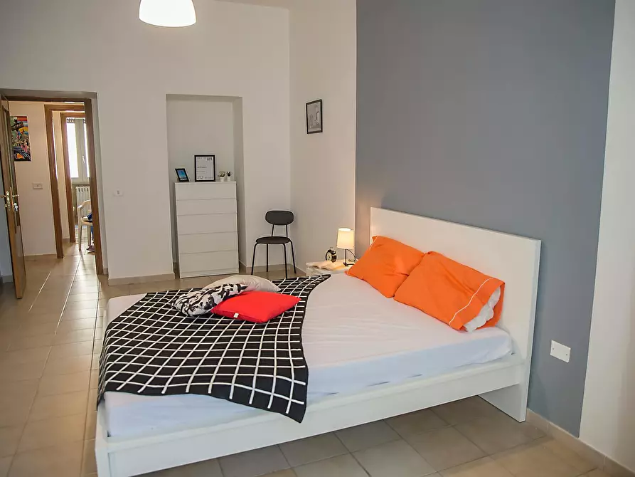 Immagine 5 di Camera in affitto  in Piazza San Francesco D'Assisi a Foggia