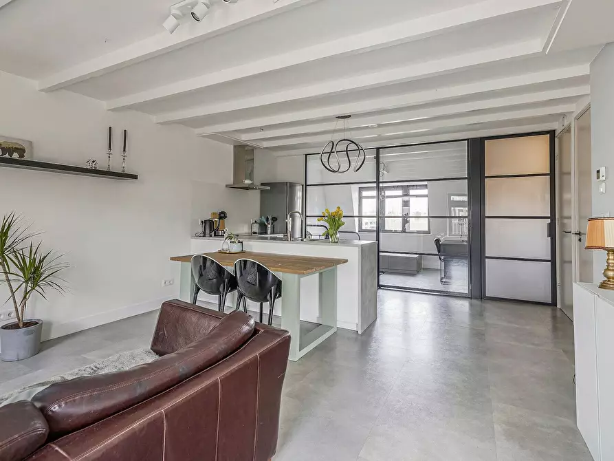 Immagine 1 di Appartamento in affitto  in Bilderdijkkade a Amsterdam