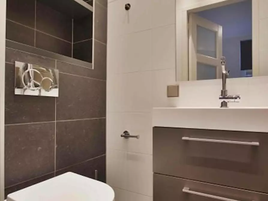 Immagine 9 di Appartamento in affitto  in Eerste Leliedwarsstraat a Amsterdam