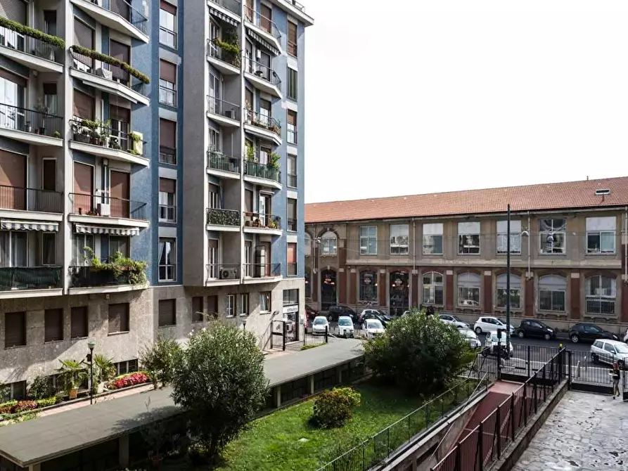 Immagine 10 di Camera in affitto  in Via Savona a Milano