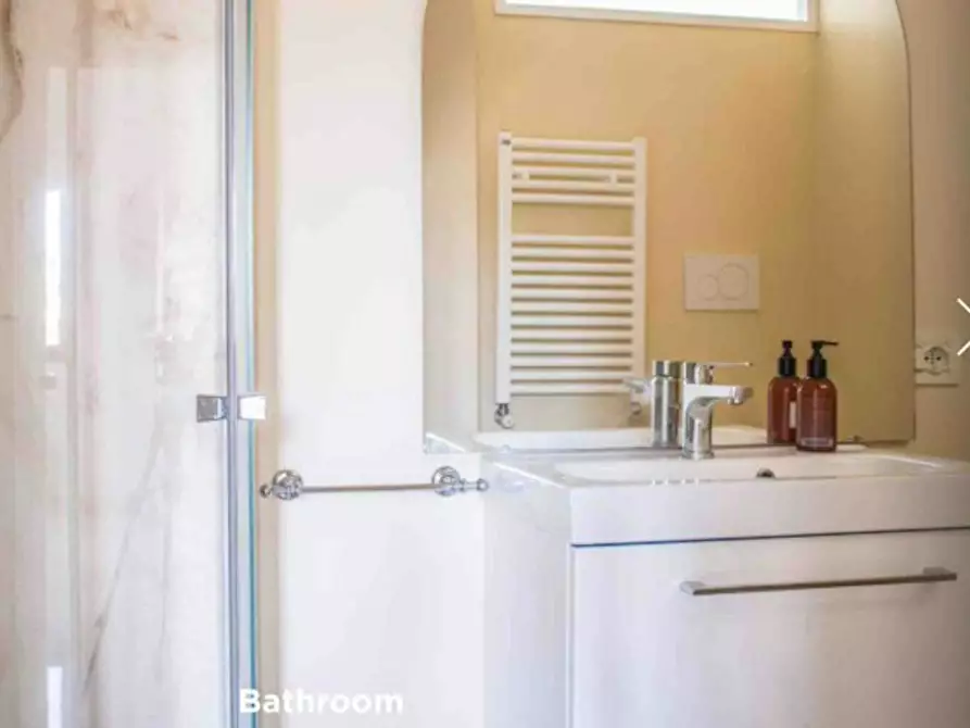 Immagine 7 di Camera in affitto  in Via Valdagno a Roma