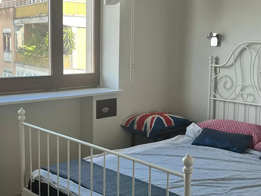 Immagine 6 di Camera in affitto  in Via Valdagno a Roma