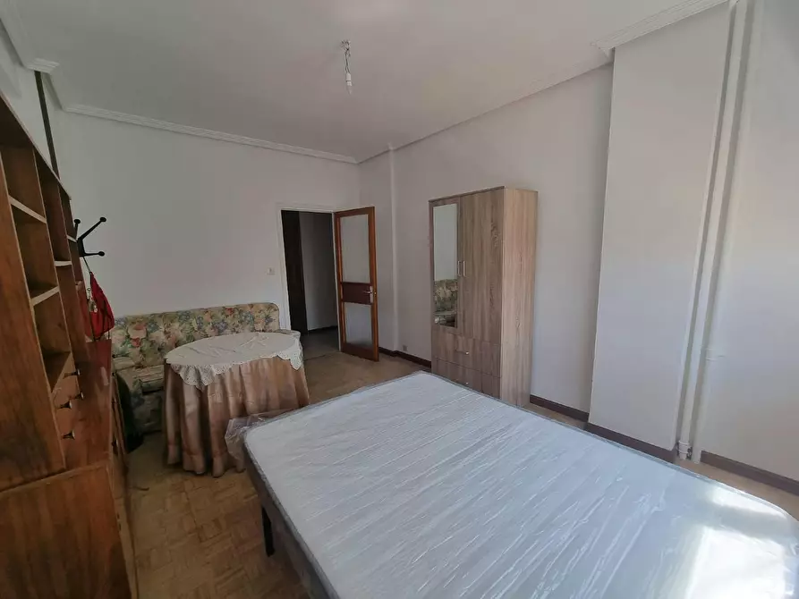 Immagine 2 di Camera in affitto  in Calle Doctor Camilo Calleja a Valladolid