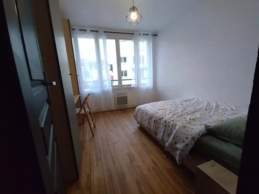 Immagine 8 di Appartamento in affitto  in Rue de l'Église de Vaucelles a Caen