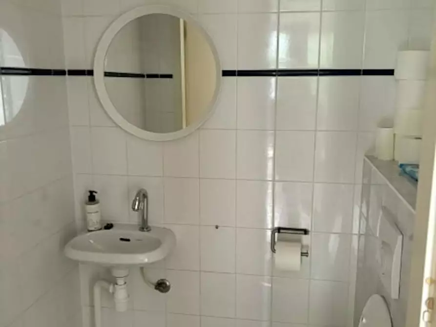 Immagine 9 di Appartamento in affitto  in Rapenburgerstraat a Amsterdam