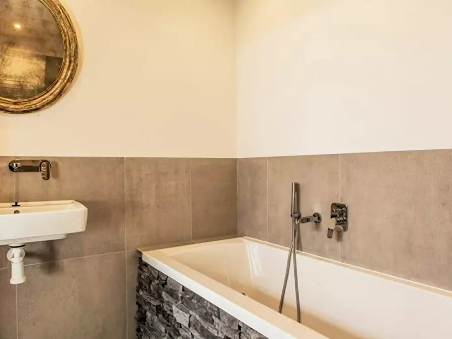 Immagine 10 di Appartamento in affitto  in Derde Kostverlorenkade a Amsterdam