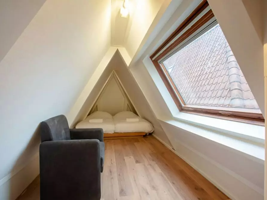 Immagine 8 di Appartamento in affitto  in Warmoesstraat a Amsterdam