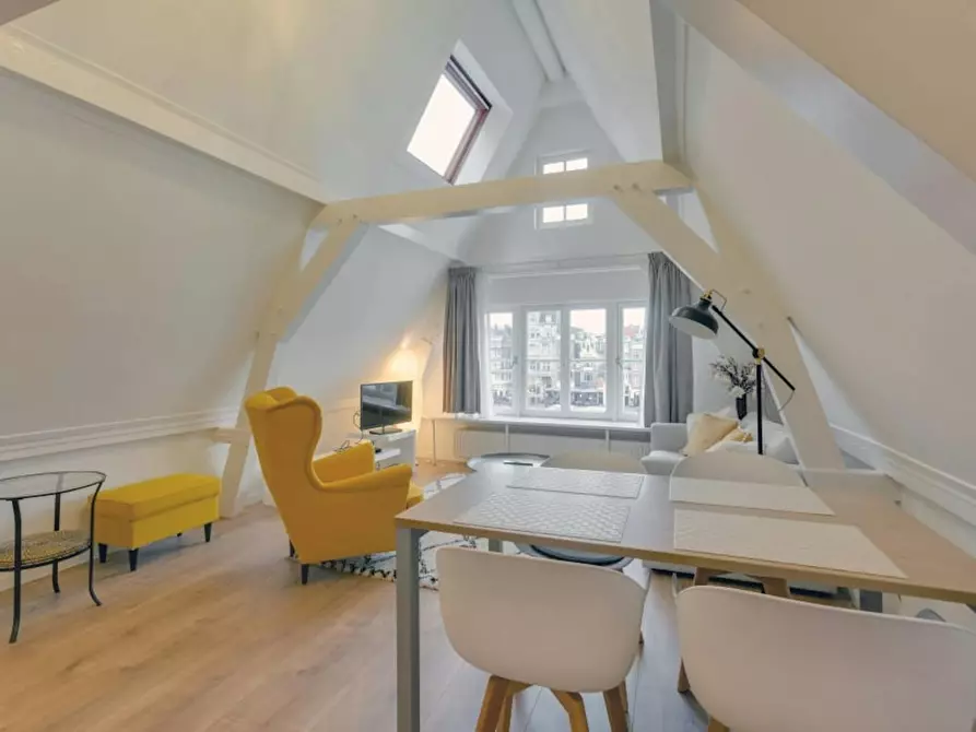 Immagine 4 di Appartamento in affitto  in Warmoesstraat a Amsterdam