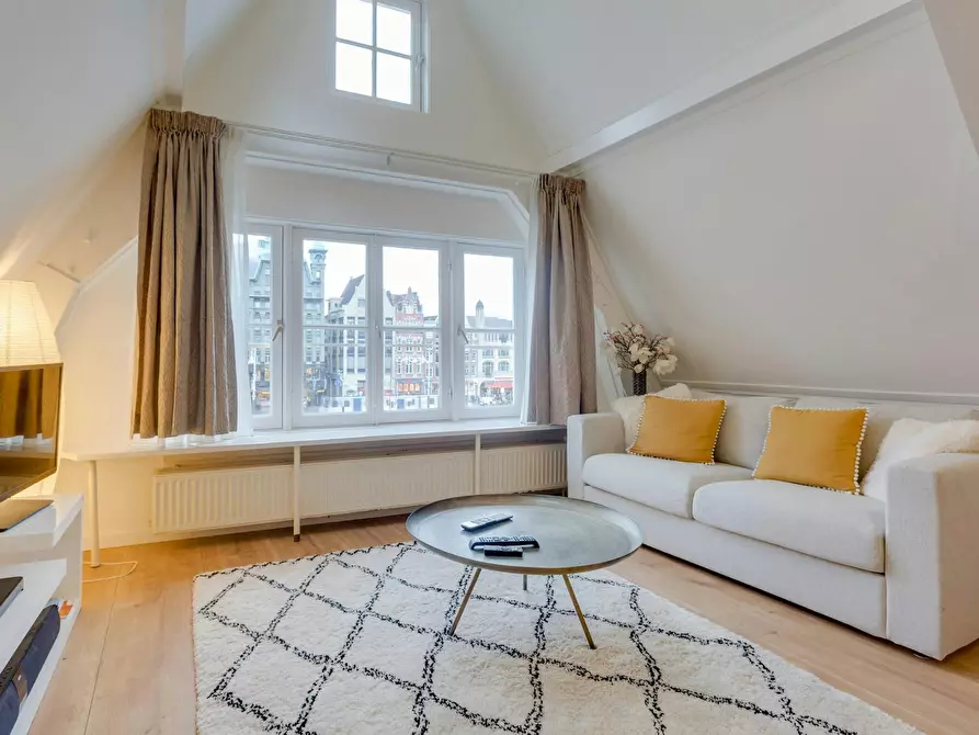 Immagine 3 di Appartamento in affitto  in Warmoesstraat a Amsterdam